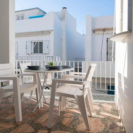 Downtown Apartment Парос Екстериор снимка