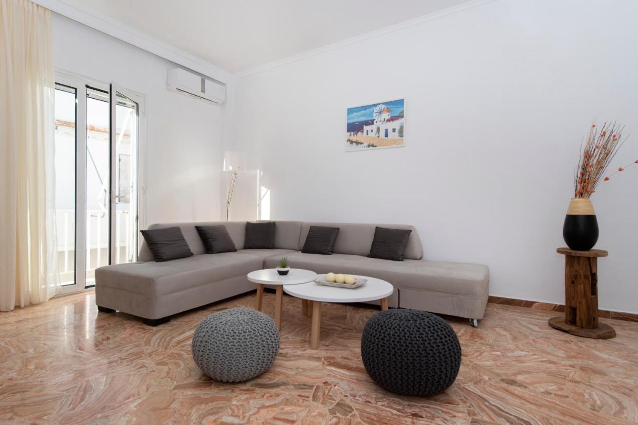 Downtown Apartment Парос Екстериор снимка