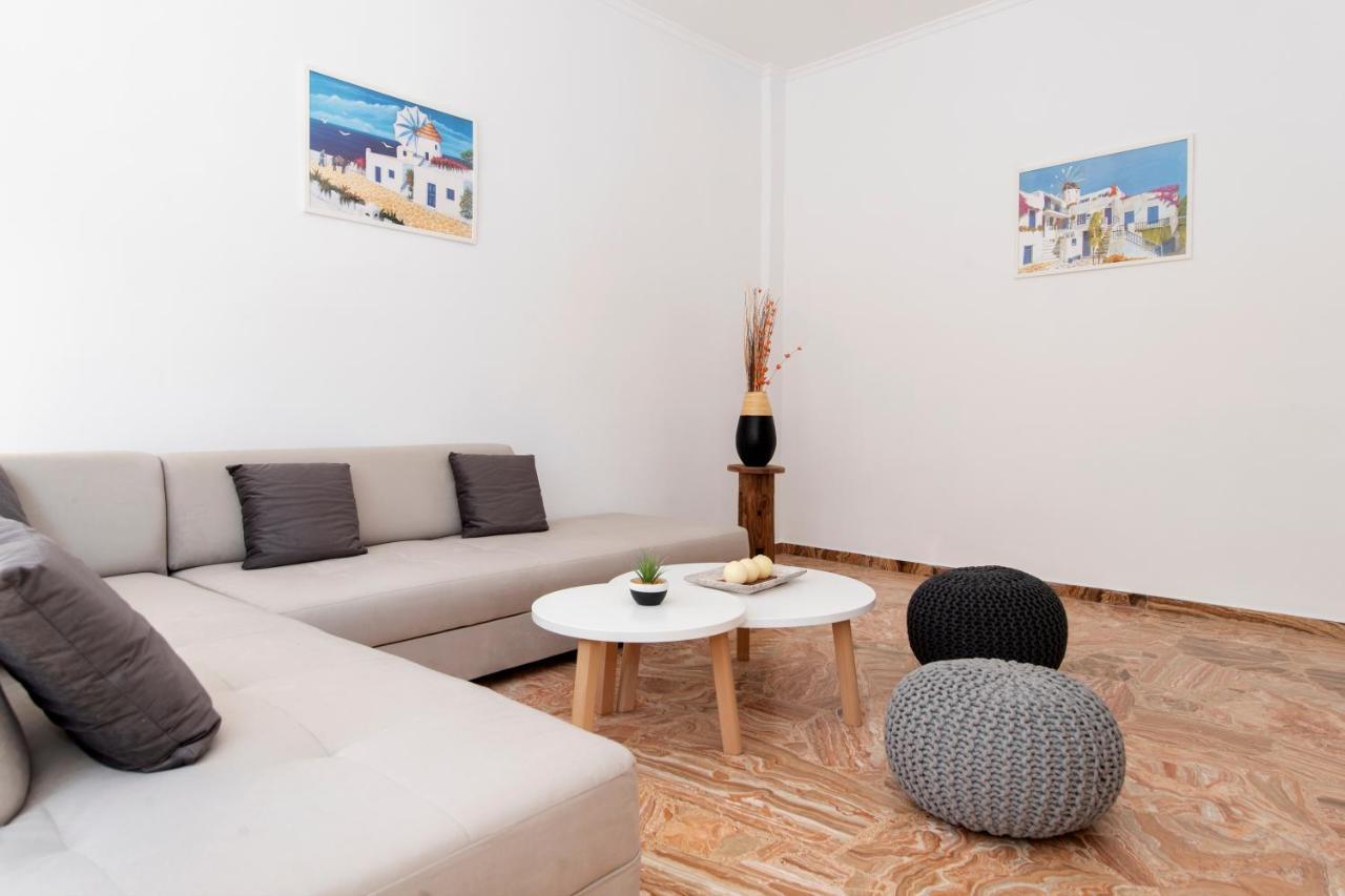 Downtown Apartment Парос Екстериор снимка